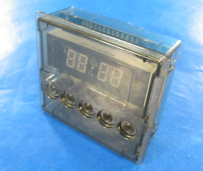 25106545 (1)