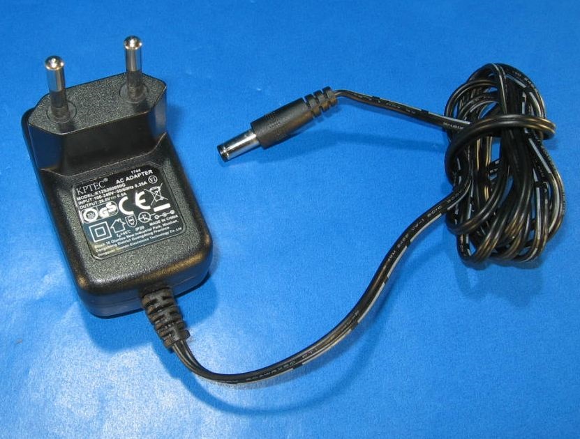 48023809 (1)